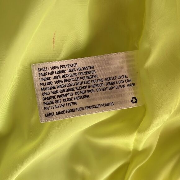 Cat & Jack Girls Puffer Jacket Size L GUC Bright yellow - Picture 7 of 8